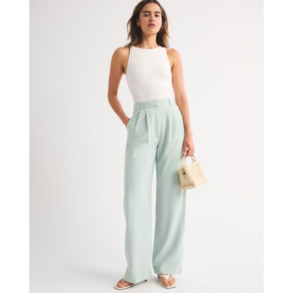 Zara Sage Green High Waist Wide Leg Pleated Trousers Pants Size Small